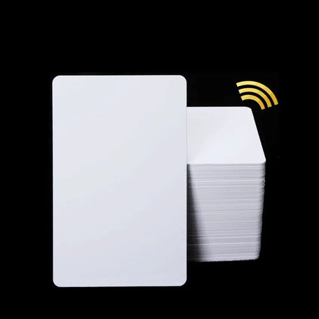 Tarjeta de identificación de PVC 125khz Tarjeta en blanco NFC RFID inteligente de PVC-WallisPlastic