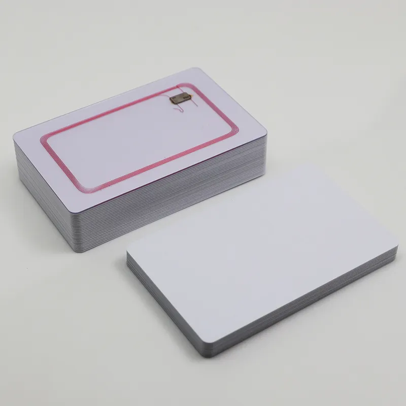Tarjeta de PVC NFC inteligente remota sin contacto de 13,56 Mhz-WallisPlastic