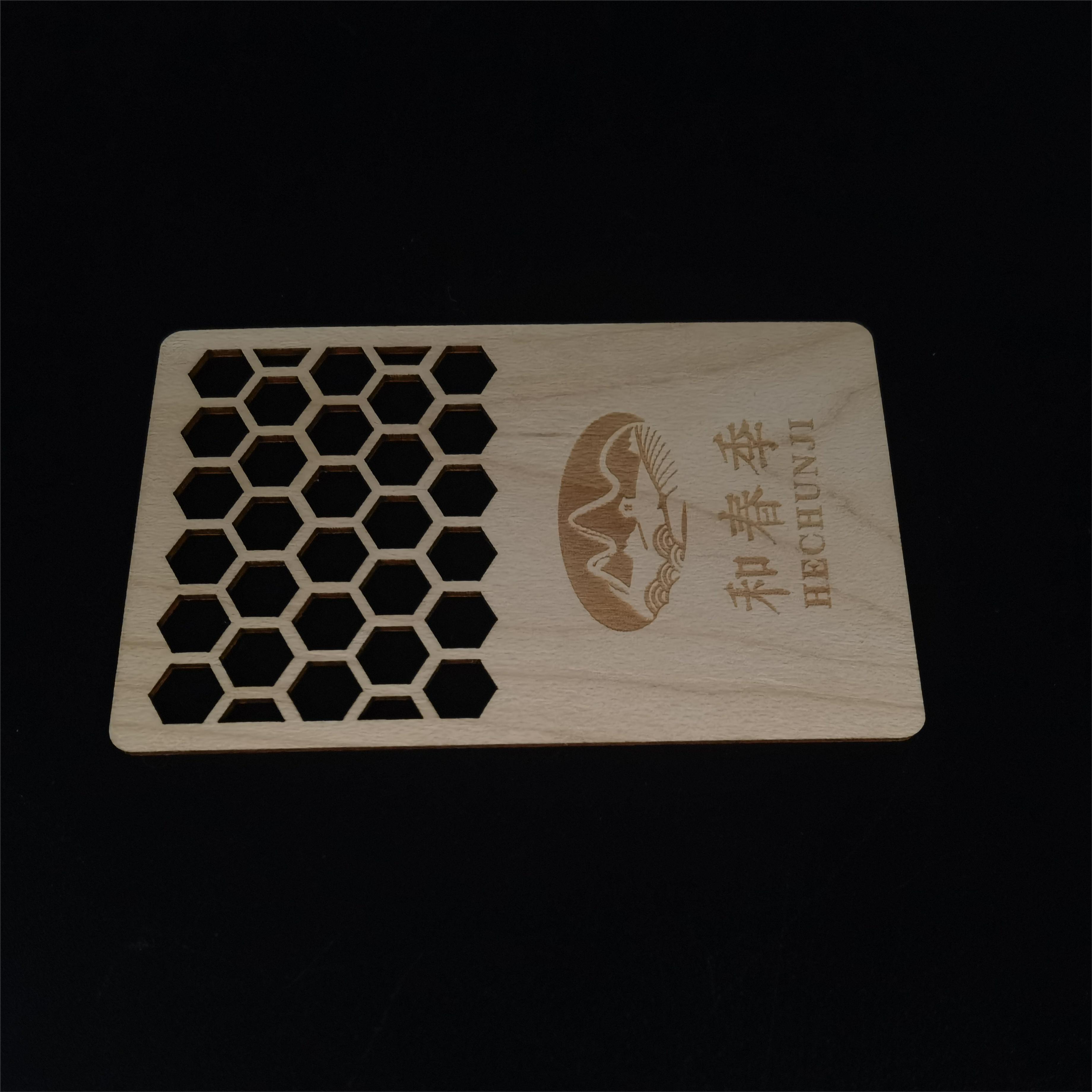 NTAG 215 Tarjeta de madera NFC de bambú-WallisPlastic